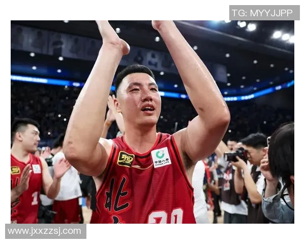 广东队与广厦队的精彩对决全场回顾与分析