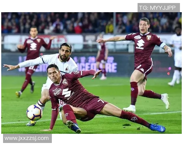 维多利与累体育的精彩对决揭示足球战术与团队协作的完美结合